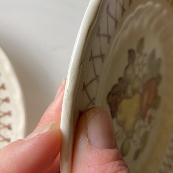 Vintage Vernon Ware by Metlox 6.5” Dessert Plates, Set of 2 - Picture 9 of 11